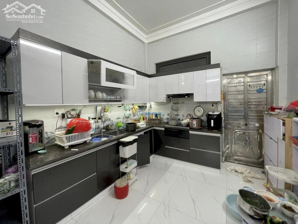 Nhà 3 tầng 52,6m2 ô tô đỗ cửa tại Trại Chuối, Hồng Bàng