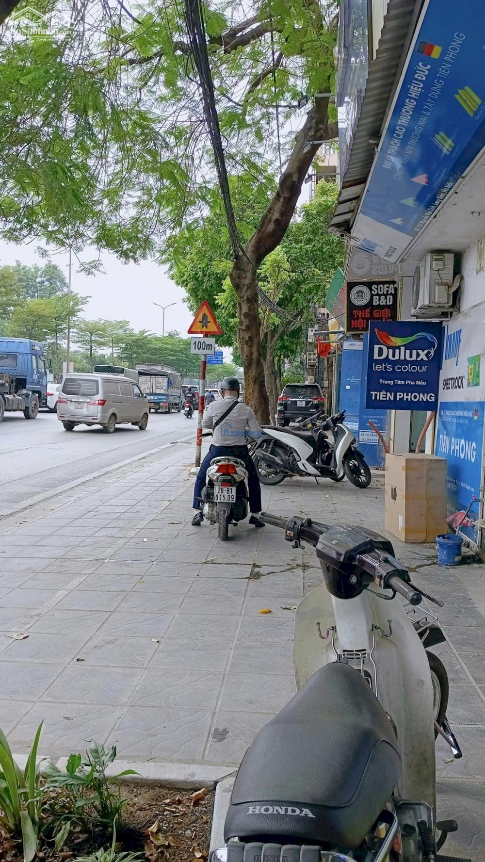 Vô địch về giá rẻ! Bán gấp đất mặt đường Nguyễn Văn Linh 85m2 - Mt 6m - Kinh doanh sầm uất