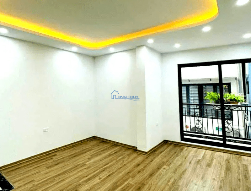 Bán nhà mới Hai Bà Trưng, gần phố, thang máy, thoáng sáng, sang xịn, 65m2, nhỉnh 8 tỷ