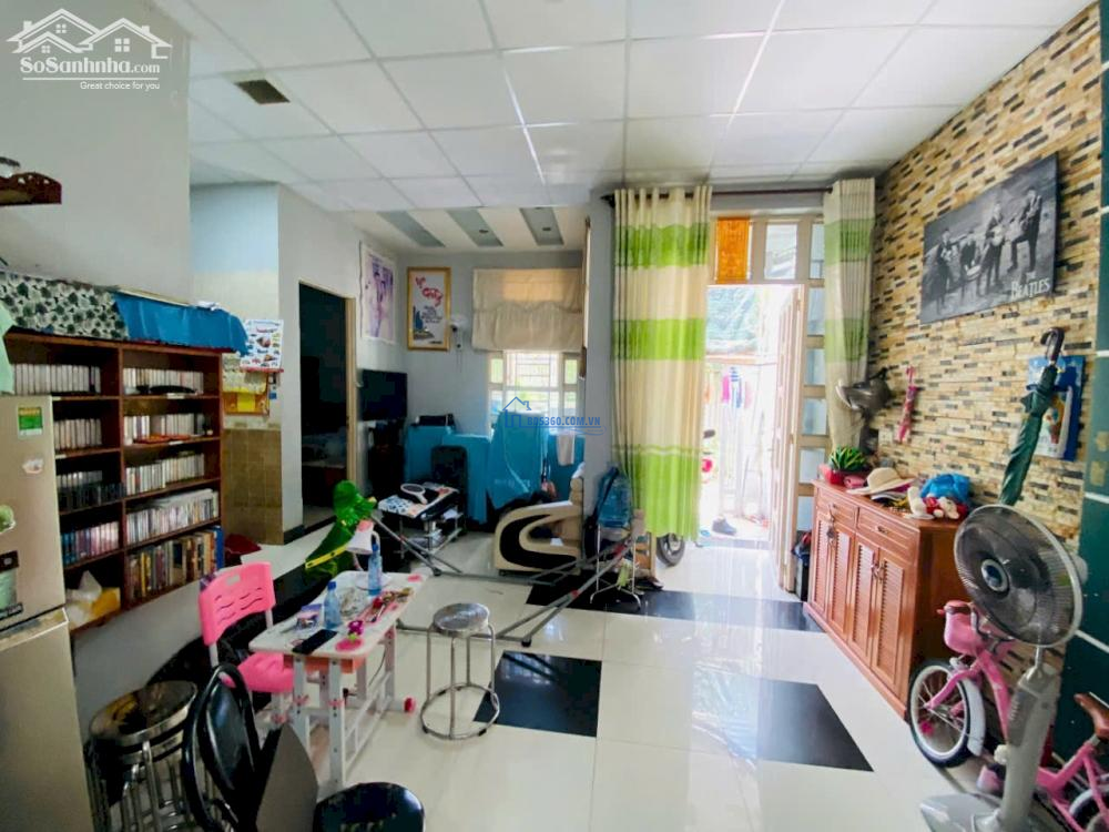 Nhà hẻm xe hơi đường số 9 Linh Tây gần trường Cảnh Sát Nhân Dân Thủ Đức 78m2 bán gấp
