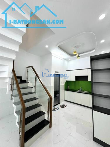 BÌNH TÂN NGAY SÁT TÂN HOÀ ĐÔNG - 42M2 - 3 TẦNG 3PN MỚI ĐẸP - HẺM THÔNG CHỈ 4.05 TỶ TL + Di
