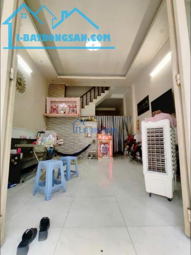 TÂN HÒA ĐÔNG GIÁP Q.6 - 60M2 - 2 TẦNG 3PN HẺM XE HƠI - NỞ HẬU 5M CHỈ 5.2 TỶ TL