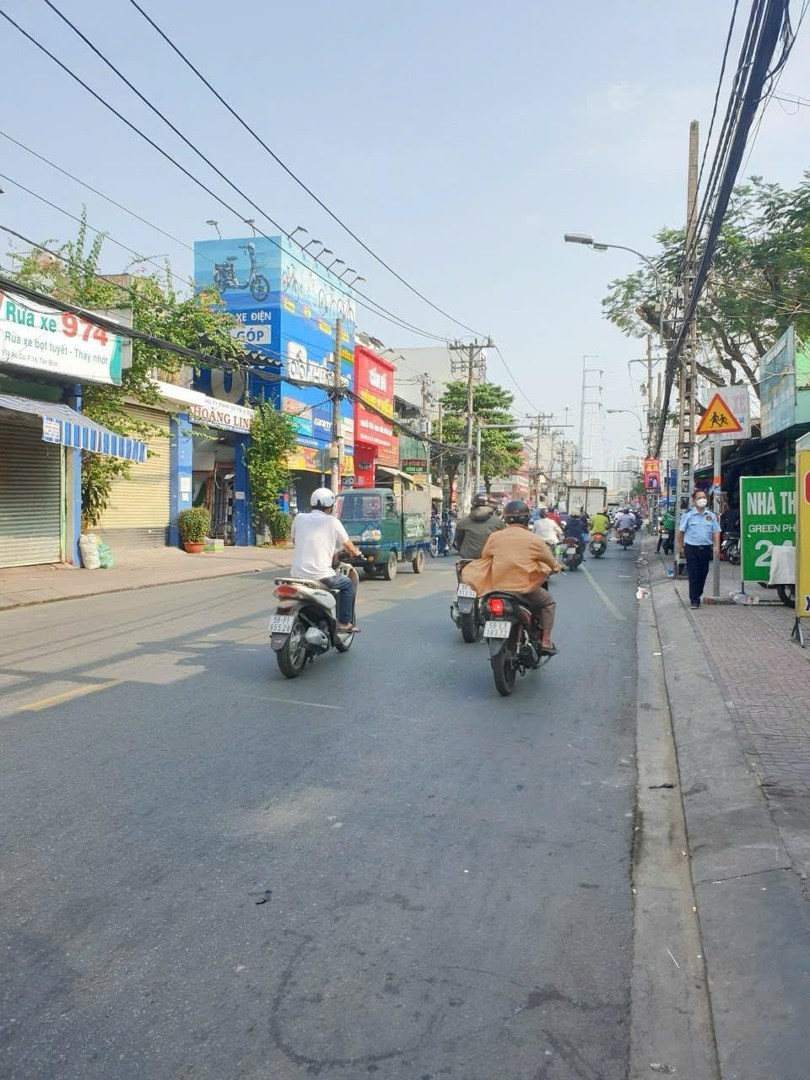 Bán Nhà Ngang Lớnmặt Tiềnâu Cơ, Tân Bình ( 9X30M, 2 Tầng, Hđt 80 Triệu), Giá Bán 31 Tỷ