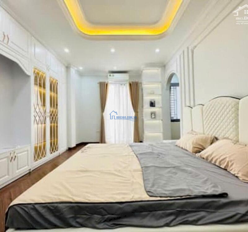 Bán nhà 279 Đội CẤn 45m2 x 5 tầng, nội thất châu âu như ảnh – xem là ưng