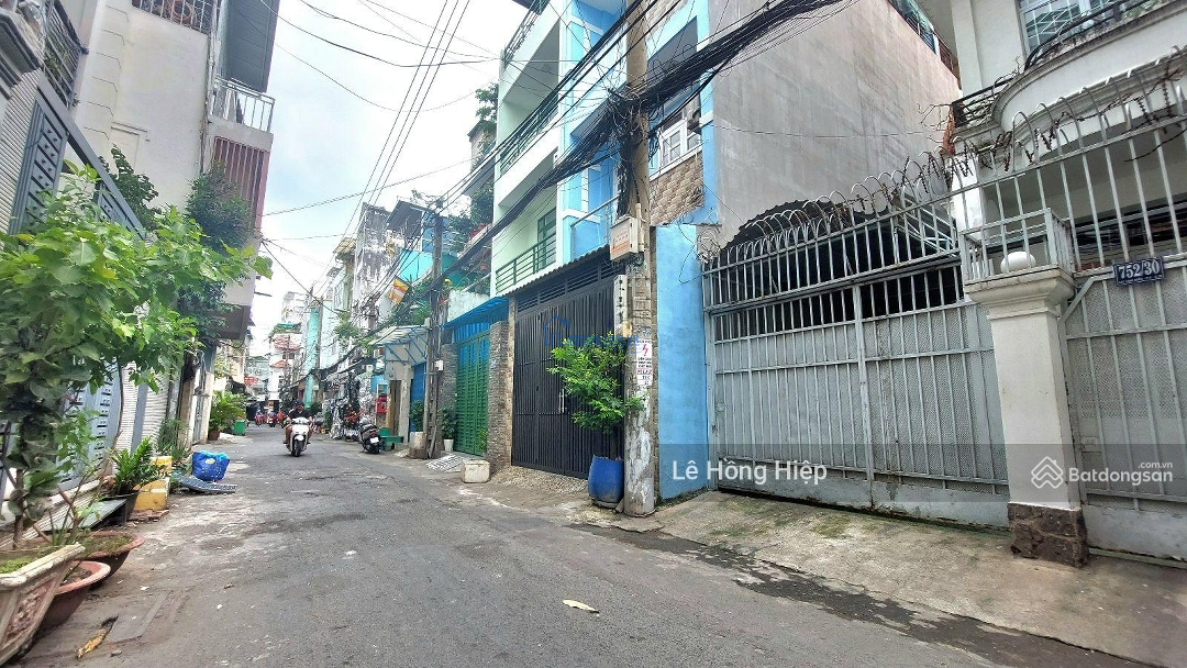 Xe Hơi Thông Thẳng Trục. Lạc Long Quân, P9, Tân Bình. 4.2X16M, 4Tầng, Chỉ 9,5 Tỷ.