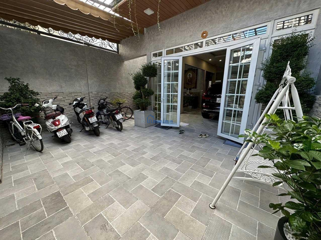 Bán Căn Hẻm Oto 6M Đặng Thái Thân-P11-Q5, Giá Bán 3Tỷ63/Diện Tích93.6M2, Ngay Bvđh Y Dược, Cho Thuê 36 Triệu/Th