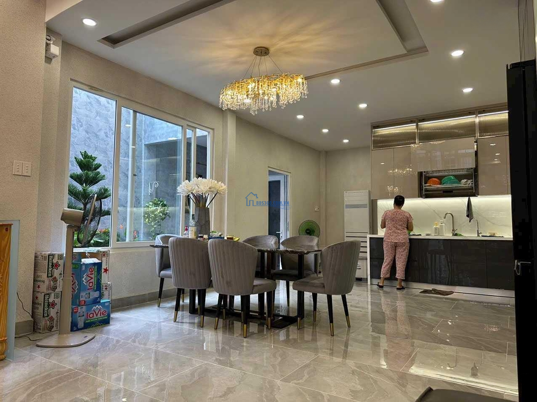 Bán Căn Hẻm Oto 6M Đặng Thái Thân-P11-Q5, Giá Bán 3Tỷ63/Diện Tích93.6M2, Ngay Bvđh Y Dược, Cho Thuê 36 Triệu/Th
