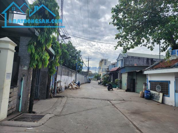Bán đất An Phú 35, Thuận An, 4mx24m, sổ hồng riêng chỉ 2tỷx