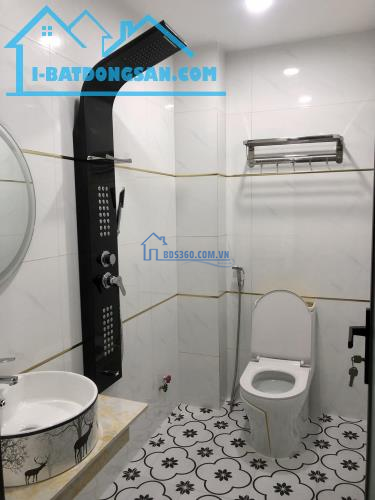 QUẬN 12 - LÂM THỊ HỐ, NHÀ 5 TẦNG HỂM XE TẢI 74M2 CHỈ 6 TỶ 500 TL