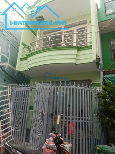 BÁN NHÀ QUẬN 6 MỚI XÂY Ở NGAY - TRƯỚC NHÀ 5M THÔNG THOÁNG - GẦN CHỢ PHÚ LÂM
