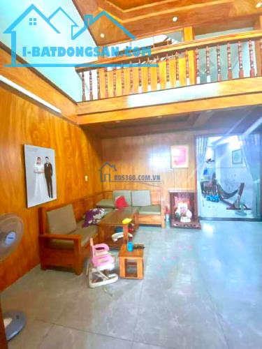 Giảm 900tr Nhà MT nở hậu Võ Thị Thừa Q12, 130m2, 1 lửng, 2 lầu, 4PN, 5.4x26m, Đ.6m chỉ