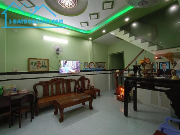 Giảm 100tr Nhà Quang Trung HM, 136m2, 1 lầu, 5PN, 10x19m, Đ.6m chỉ 4.x tỷ