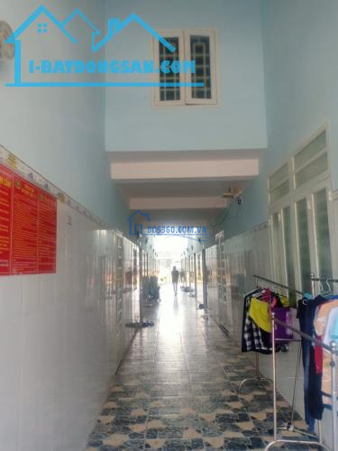 Chính chủ bán cặp nhà trọ 300m2 (10x30m) Mỹ Phước 3, thu nhập ngay 18 triệu/tháng