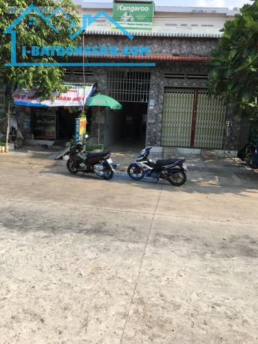 Tôi chính chủ bán gấp 2 dãy nhà trọ đang kinh doanh thu nhập ổn định 17triệu/ tháng