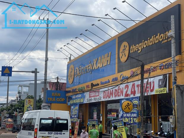 SANG LỖ GÓC 2MT (2.200M2) ĐẤT THỔ CƯ SHR MT ĐƯỜNG TỈNH CẠNH CHỢ DÂN ĐÔNG GIÁ 260 TRIỆU