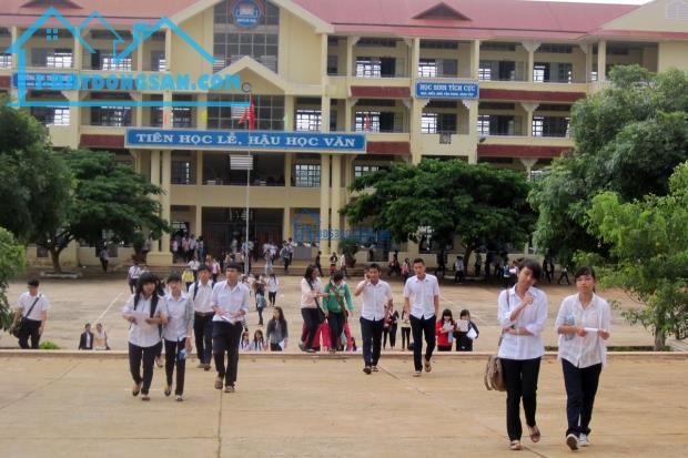 CẦN SANG LẠI 10.500M2 ĐẤT SHR THỔ CƯ LIỀN KỀ CỤM KHU CÔNG NGHIỆP TÂN HƯNG GIÁ 2 TỶ