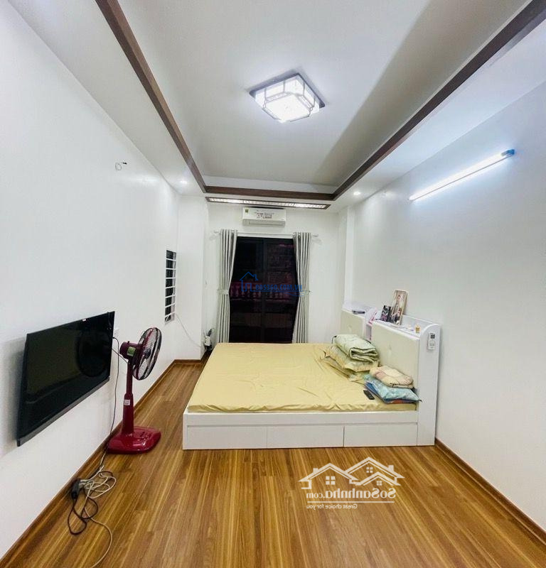 Bán Gấp Nhà Phố Thạch Bàn Ô Tô,Diện Tích35M2 5 Tâng Lô Góc Giá Bán 3.75 Tỷ