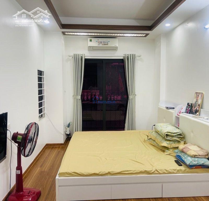 Bán Gấp Nhà Phố Thạch Bàn Ô Tô,Diện Tích35M2 5 Tâng Lô Góc Giá Bán 3.75 Tỷ