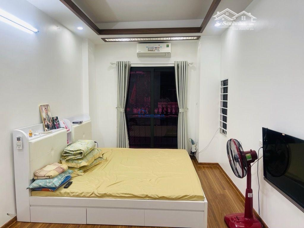 Bán Gấp Nhà Phố Thạch Bàn Ô Tô,Diện Tích35M2 5 Tâng Lô Góc Giá Bán 3.75 Tỷ