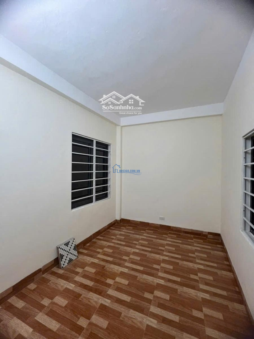 Nhà Phú Lương, Mới, Đẹp, Ở Luôn, Gần Chợ, Gần Oto, Mặt Tiền Rộng 32M 5 Tầng Giá Bán 3,95 Tỷ