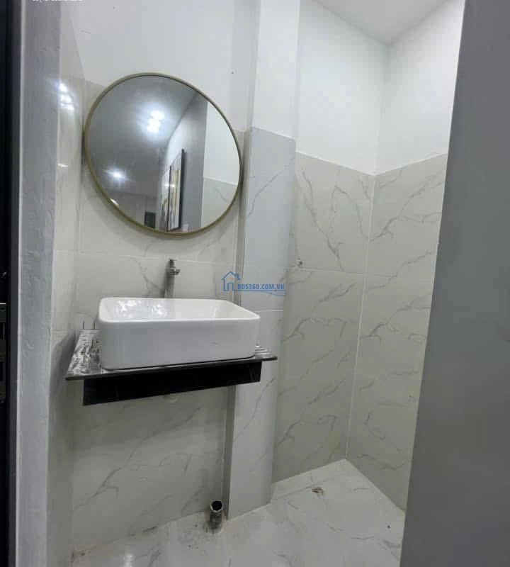 Trệt 1 Lầu - 49M - Ngay Cv Gia Định - B.viện 175 - Sổ Vuông Đẹp Chỉ 3,85