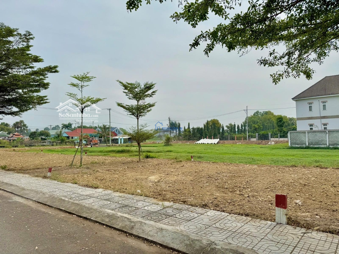 Bán Đất Tphcm 104M2 Giá Bán 1. 890 Triệuiệu Đất Full Thổ Cư Có Sổ Sẵn, Kdc Tân Phú Trung Cách Bv Xuyên Á 2Km