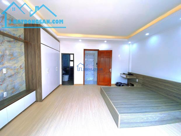 BÁN NHÀ NGÕ 14 PHỐ VẠN BẢO, BA ĐÌNH, 20M RA PHỐ, THANG MÁY 6 TẦNG 39m2 MT 5M 14,5 tỷ.