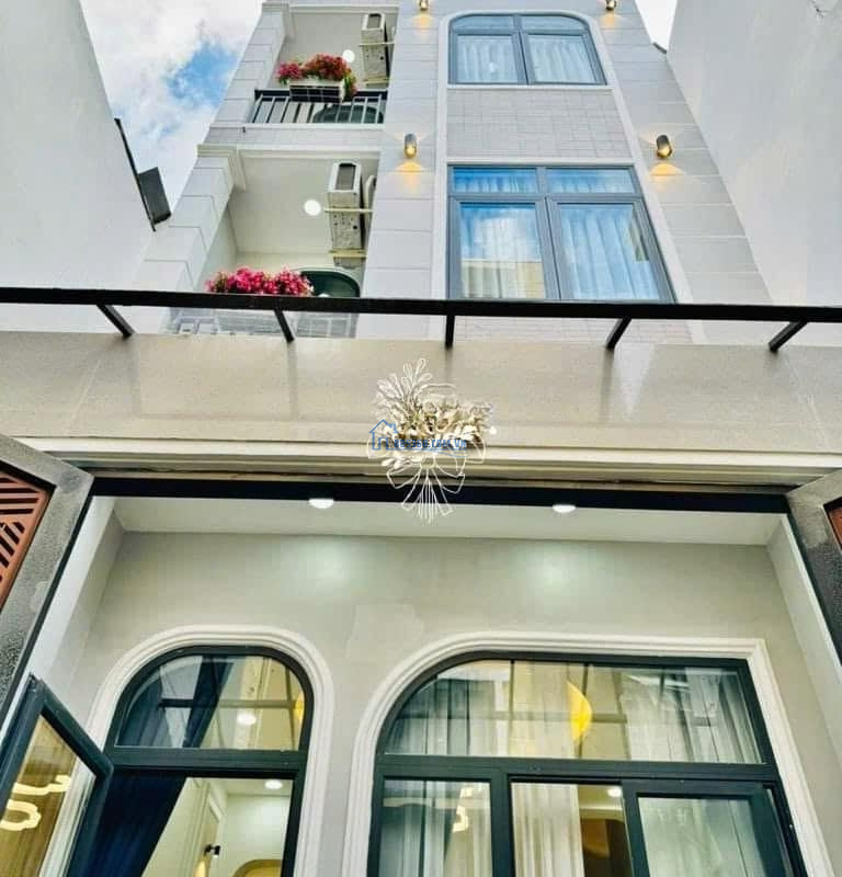 Nhà Ngộp Ngay Nguyễn Bỉnh Khiêm-Gò Vấp Đang Cho Thuê 25 Triệuiệu. Giá Bán 2Tỷ760/ 64.7M2 Thông Phạm Văn Đồng
