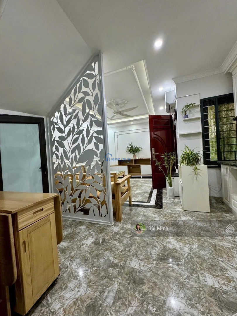 Bán Nhà Ngọc Thuỵ 5 Tầng Full Nội Thất Giá Chỉ 6.2 Tỷ