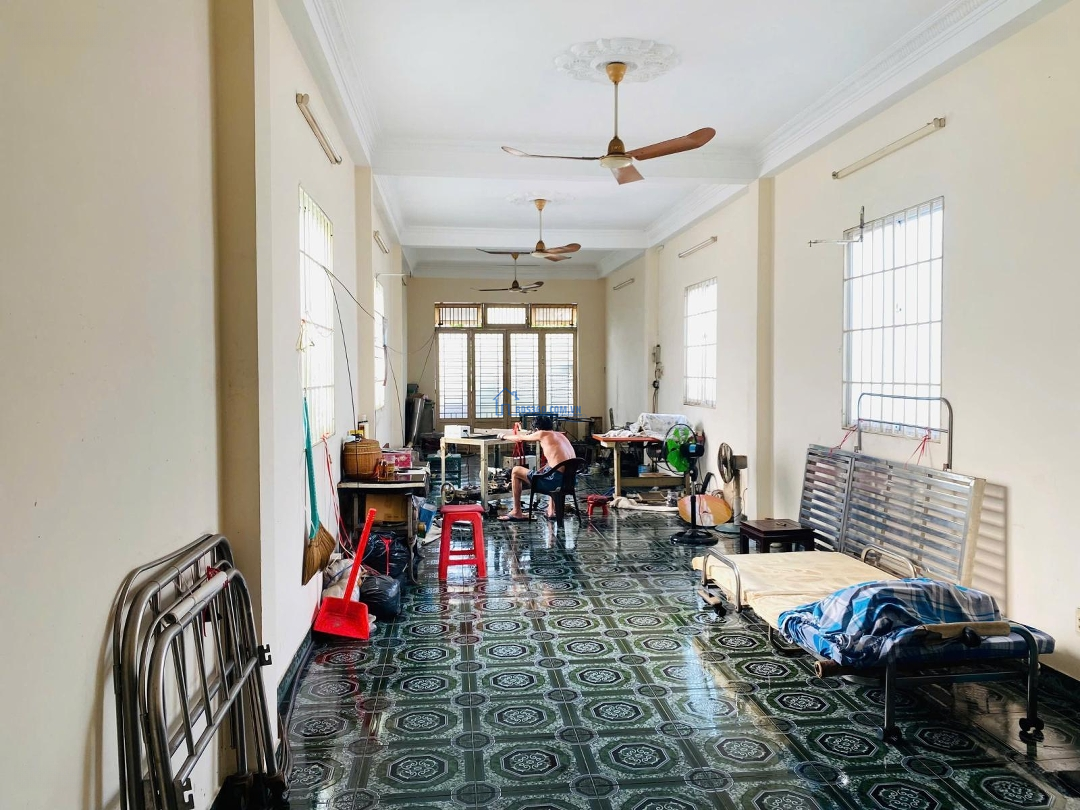 Tôi Bán Nhà Quận 3, Hạ Giá Bán 4.1Tỷ/77M2, Mặt Tiền Lý Chính Thắng 100M Đối Diện Đường Huỳnh Tịnh Của