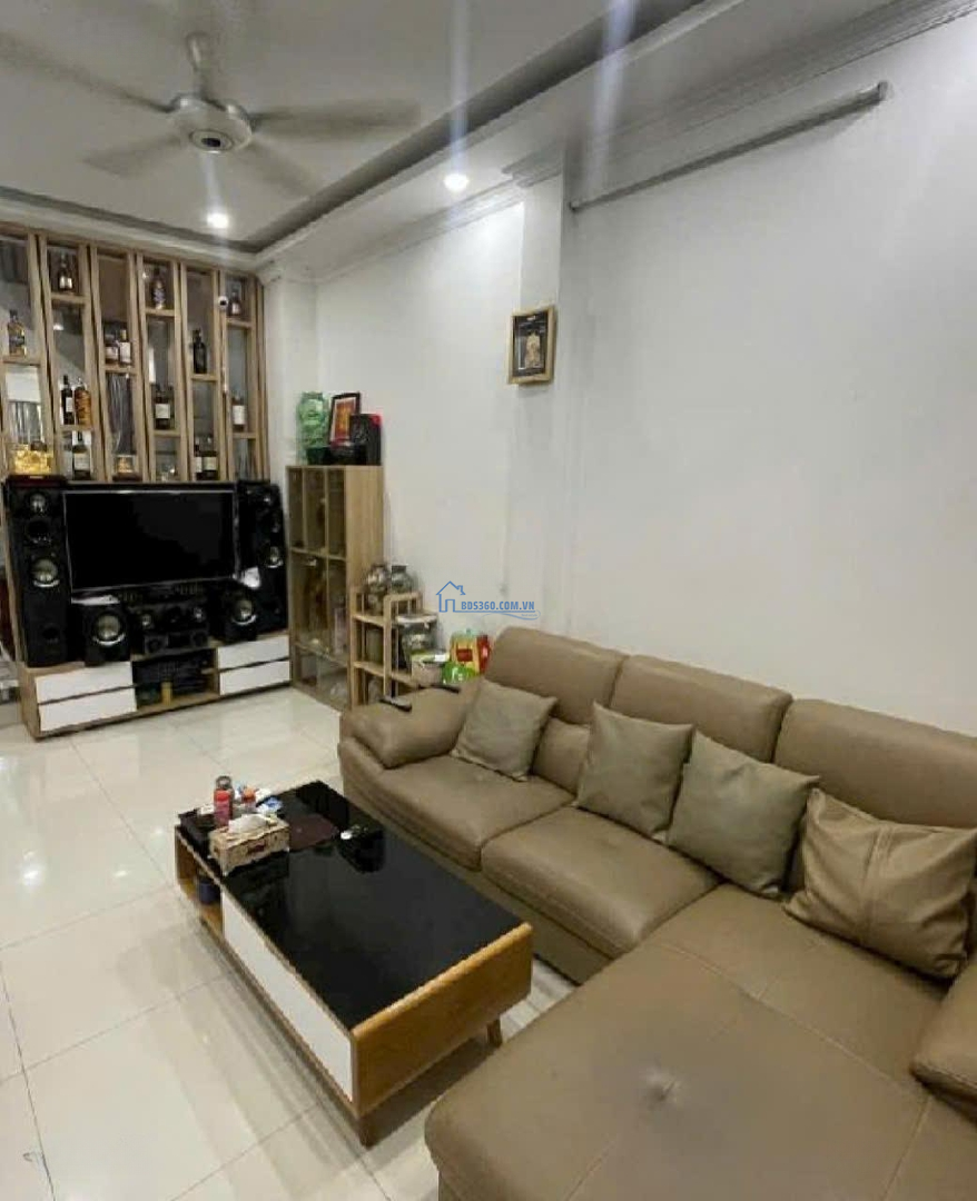 Bán Nhà Ngọc Lâm Long Biên, Hà Nội, Ô Tô Ào Nhà, Full Nội Thất Tiền Tỷ, Giá Cực Mềm
