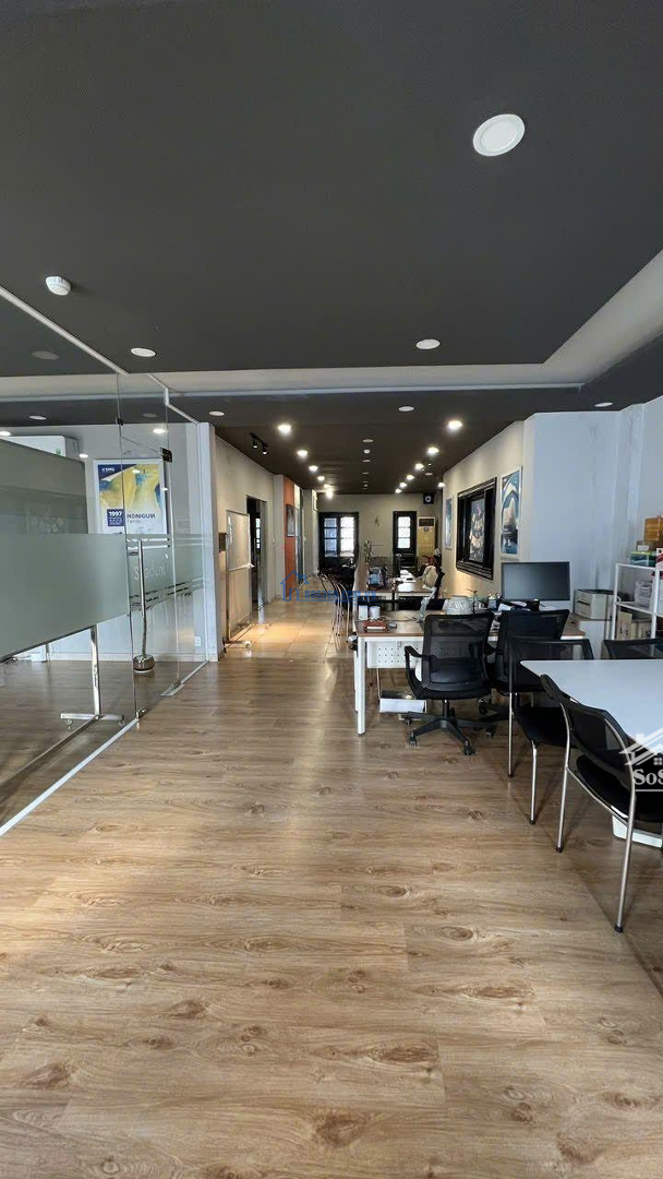 Bán Nhàmặt Tiềnlam Sơn, Q. Phú Nhuận. Dt: 9X30M. Kc: Hầm, 5 Tầng. Hdt 2 Tầng 120 Triệu/Th. Giá: 90 Tỷ Tl