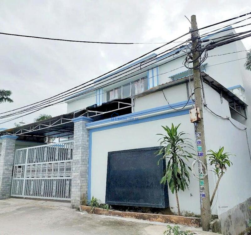 bán xưởng 16x51.3m (824m2) ở xã Đức Hòa Hạ , Đức Hòa, Long An giá 16 tỷ 800tr Lh: 0949 861 287