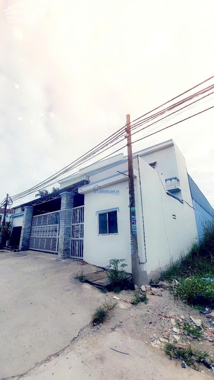 bán xưởng 16x51.3m (824m2) ở xã Đức Hòa Hạ , Đức Hòa, Long An giá 16 tỷ 800tr Lh: 0949 861 287