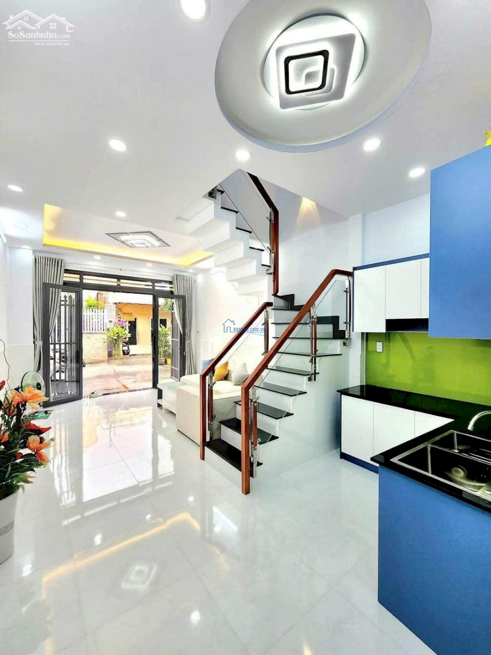 NHÀ MỚI XÂY - THIẾT KẾ HIỆN ĐẠI - SỔ HỒNG RIÊNG - GIÁ: 2TY7 - BÌNH TÂN