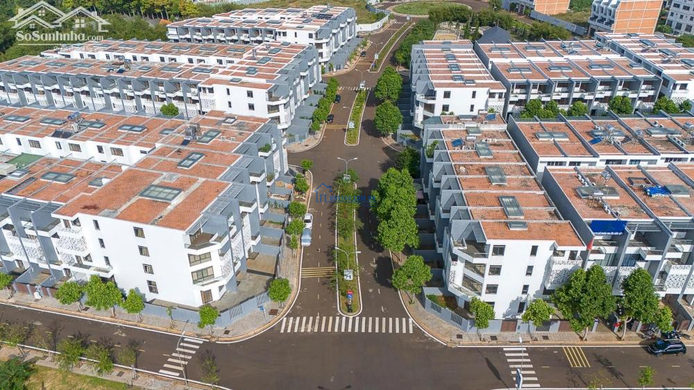 Bán liền kề đường 23m dự án Thành Phố Cà Phê.