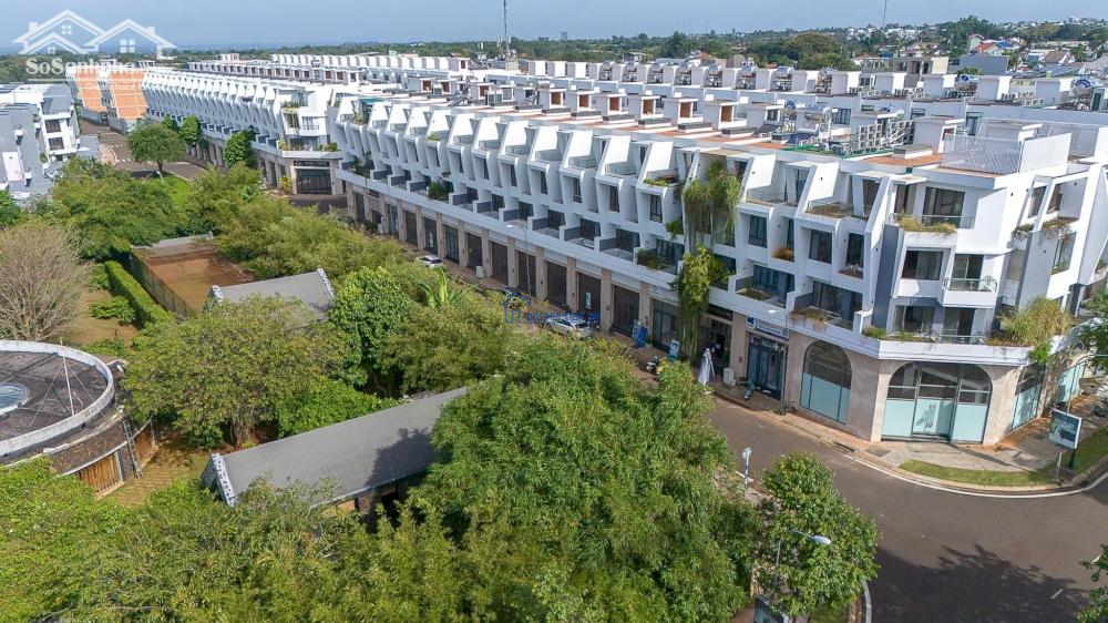 Bán liền kề đường 23m dự án Thành Phố Cà Phê.