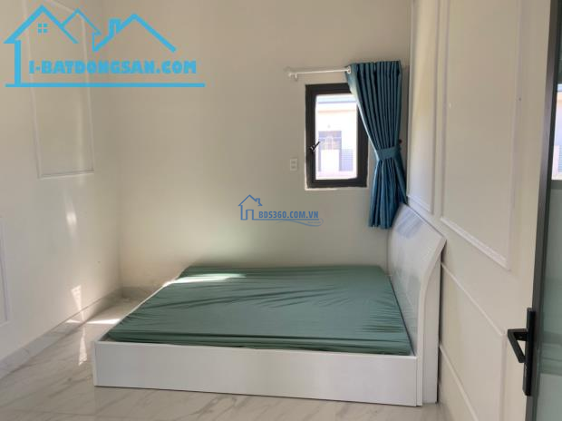 Bán đất Bảo Lộc Mạc Đĩnh Chi.Tặng căn nhà kèm sân vườn.DT 250m2.Giá 3,09 tỷ.Hẻm 7m.