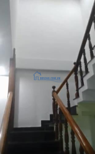 # Nhà Kiệt Ô tô gần Nguyễn Nhàn, 62m2, 2 tầng cứng sạch, 2.65 tỷ