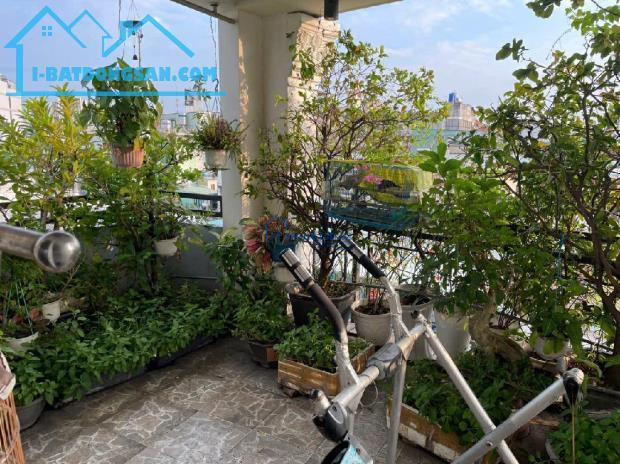 CHÍNH CHỦ BÁN NHÀ 5PN-7WC CMT8 QUẬN 10- 90m2 - NGANG 9M - 5 LẦU - HẺM XE HƠI