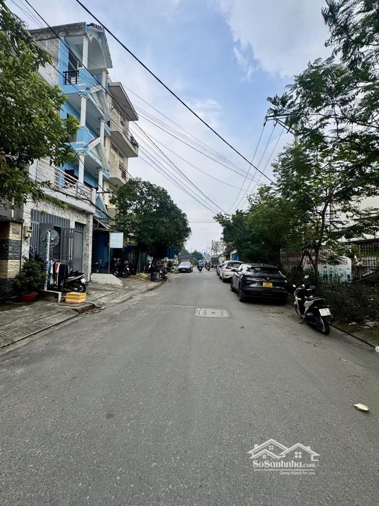 Mặt Tiền Kinh Doanh - Đường 16M - 5 Tầng - 4 X 19M - 5 Phòng Ngủ- Tân Thới Nhất Kế Bên Tân Bình