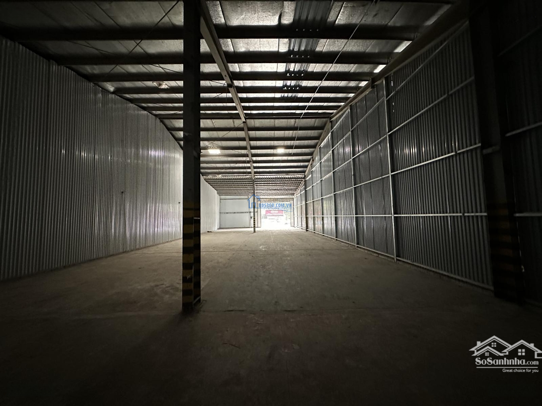 Cho Thuê 450M2 Diện Tích Kho Bãi Gara Ô Tô Tại Kcn Vừa Và Nhỏ Từ Liêm Cầu Diễn Liên Hệ: 0964859595