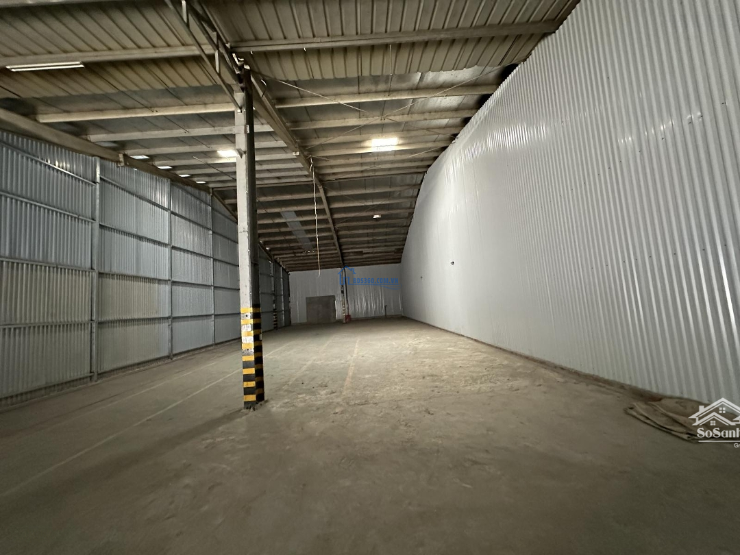 Cho Thuê 450M2 Diện Tích Kho Bãi Gara Ô Tô Tại Kcn Vừa Và Nhỏ Từ Liêm Cầu Diễn Liên Hệ: 0964859595