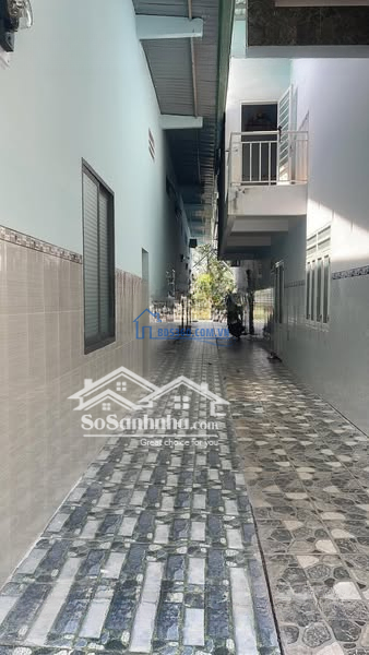 Cuối Năm Cần Bán Gấp Căn Nhà Trọ Gác Đúc, Ngay Kcn Mỹ Phước.diện Tích150M2. Thu Nhập 8 Triệu/Tháng. Shr