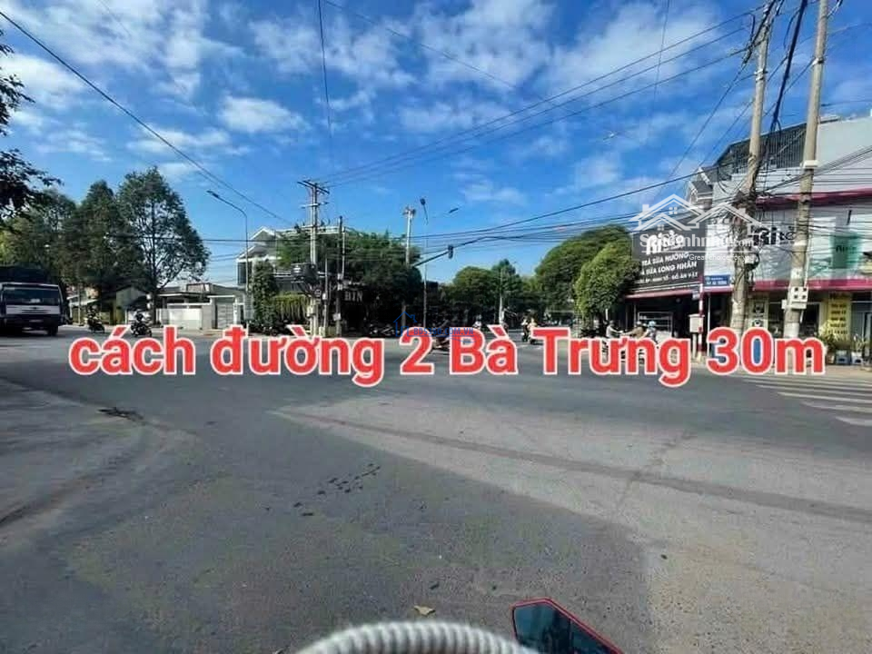 3 Tỷ 750 , Thương Lượng Lô Đất Mặt Tiền Đường Nhựa Thông Buôn Bán Gần Đường Hai Bà Trưng, Dĩ An