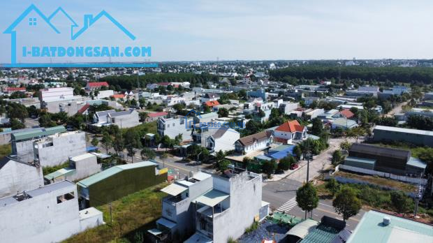 Cần bán lô đất 300m2 KĐT Mỹ Phước 3, cách TP.HCM 45p đi xe