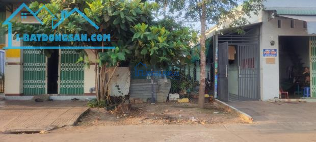 Lô đất 150m2 bìa thổ cư trung tâm Bình Dương đáng sở hữu nhất lúc này giá 1 tỷ 680tr