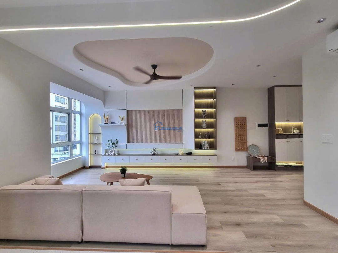 Bán Gấp Cc Sky Garden I, 3 Phòng Ngủ 2 Vệ Sinh 91M2, Giá Bán 6,25 Tỷ Tại Phạm Văn Nghị, Tân Phong, Q7, Tp.hcm