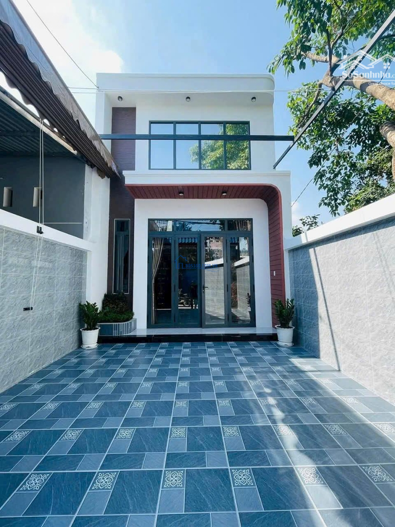 Bán Nhà Trảng Dài Sổ Riêng Gần Ngã 4 Nguyễn Khuyến, 3 Phòng Ngủ Sân Xe Hơi, Tặng Kèm Nội Thất