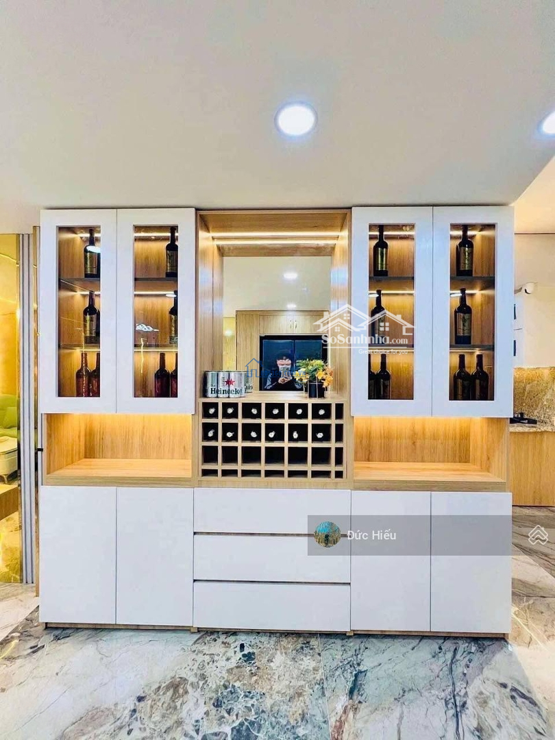 Ngộp Bank Bán Gấp Nhà Đẹphẽm Xe Hơiđường Nguyễn Thái Bình - P4- Tân Bình- Diện Tích: 55M2/ Giá Bán 4Tỷ2-3Pn-Sổ Riêng